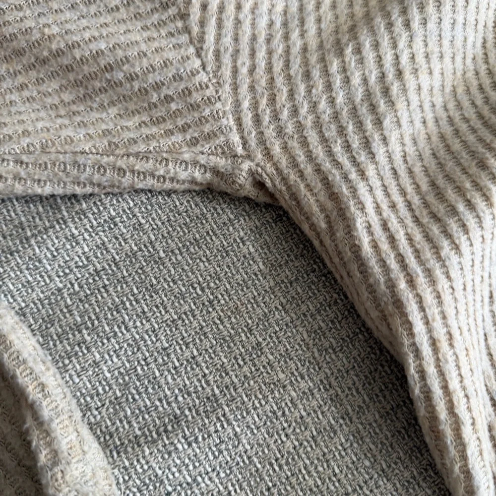 UO “Out from Under” Tie Front Top - Picture 7 of 9